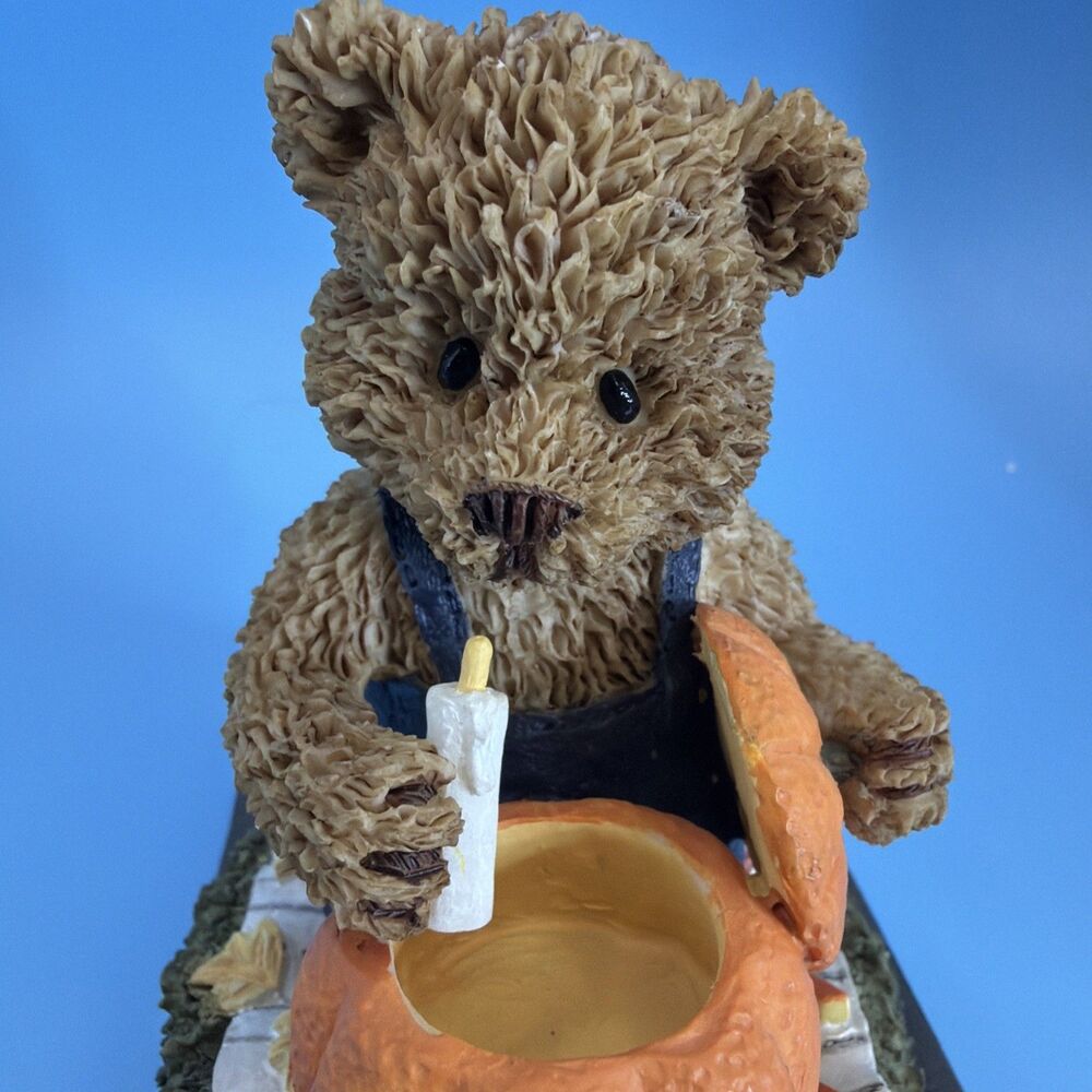 The Windsor Bears of Cranberry Commons- Scott - "Halloween Traditions" Figurine - Picture 2 of 6